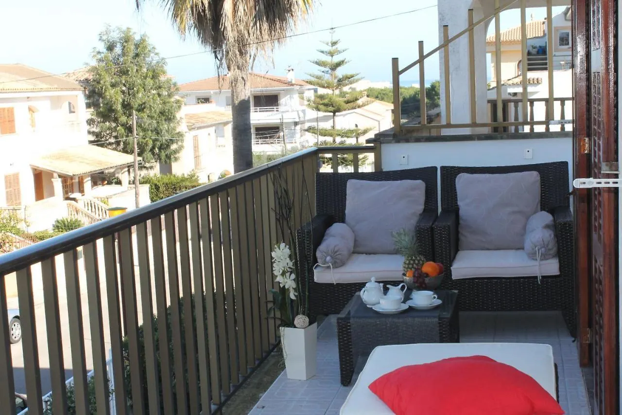 Noemi Near The Beach Can Picafort  Spanien